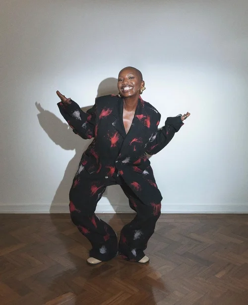 Viviers Studio & Luke Radloff for Stephanie Bentum